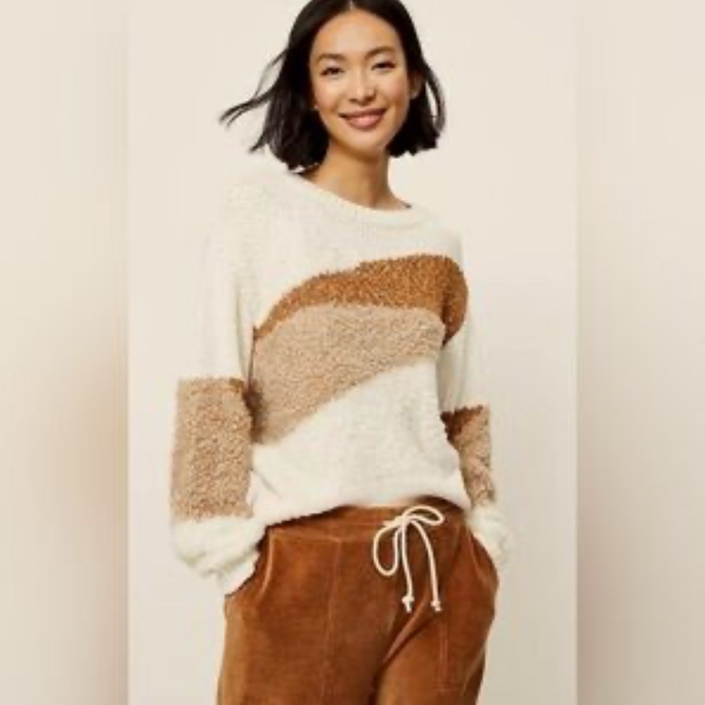 BROWN STRIPED SWEATER🤎